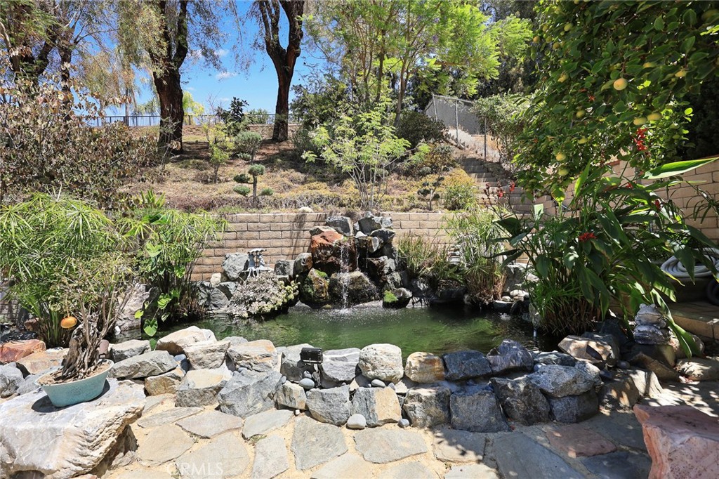 21111 Valleyview Drive Property Photo 39