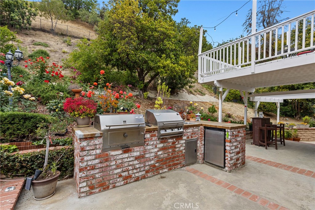 20224 Chapter Property Photo 29