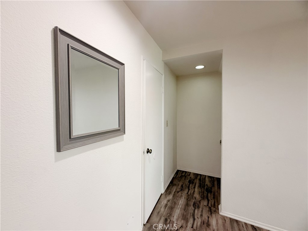 2612 W Grand Avenue C Property Photo 8