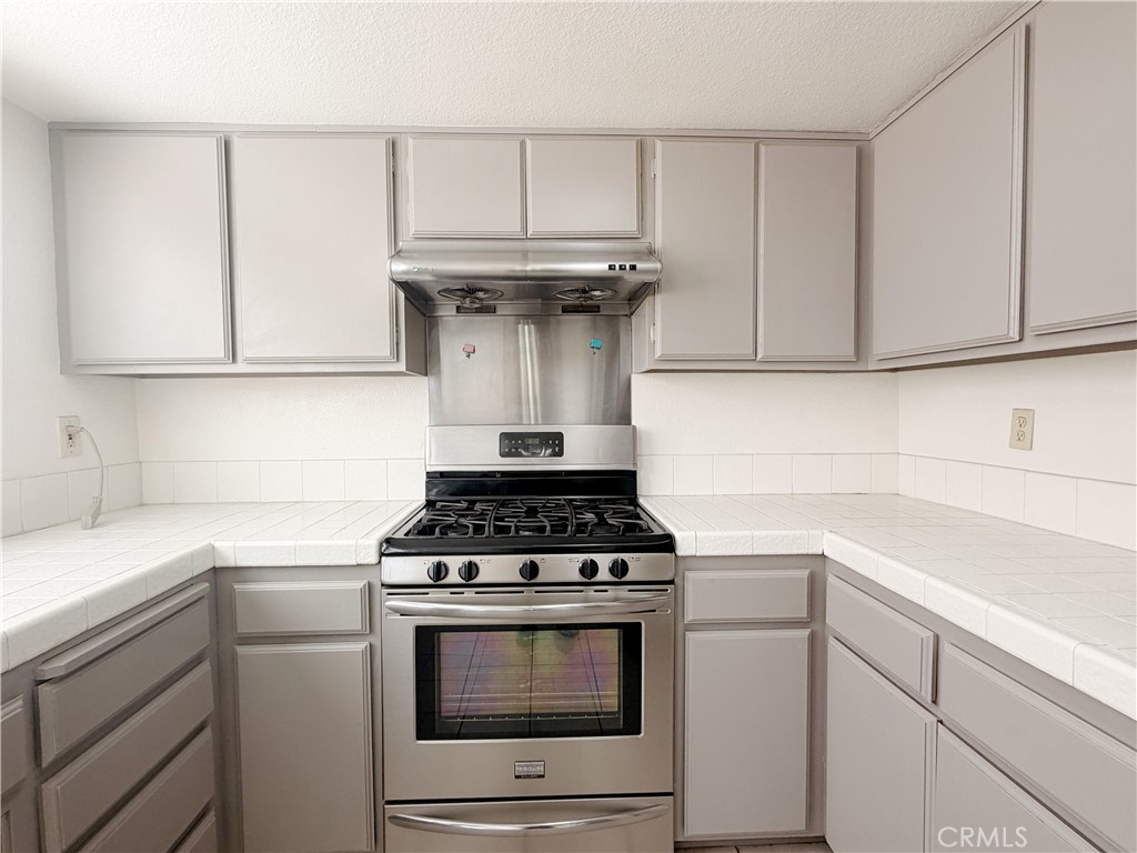 2612 W Grand Avenue C Property Photo 9
