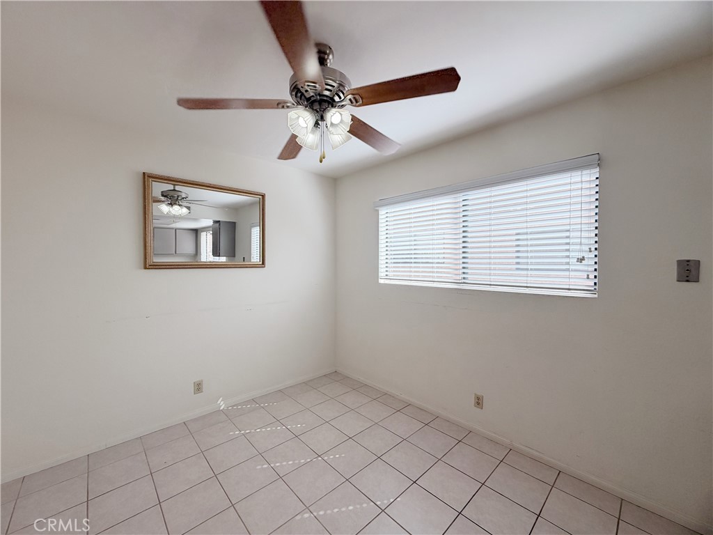 2612 W Grand Avenue C Property Photo 13