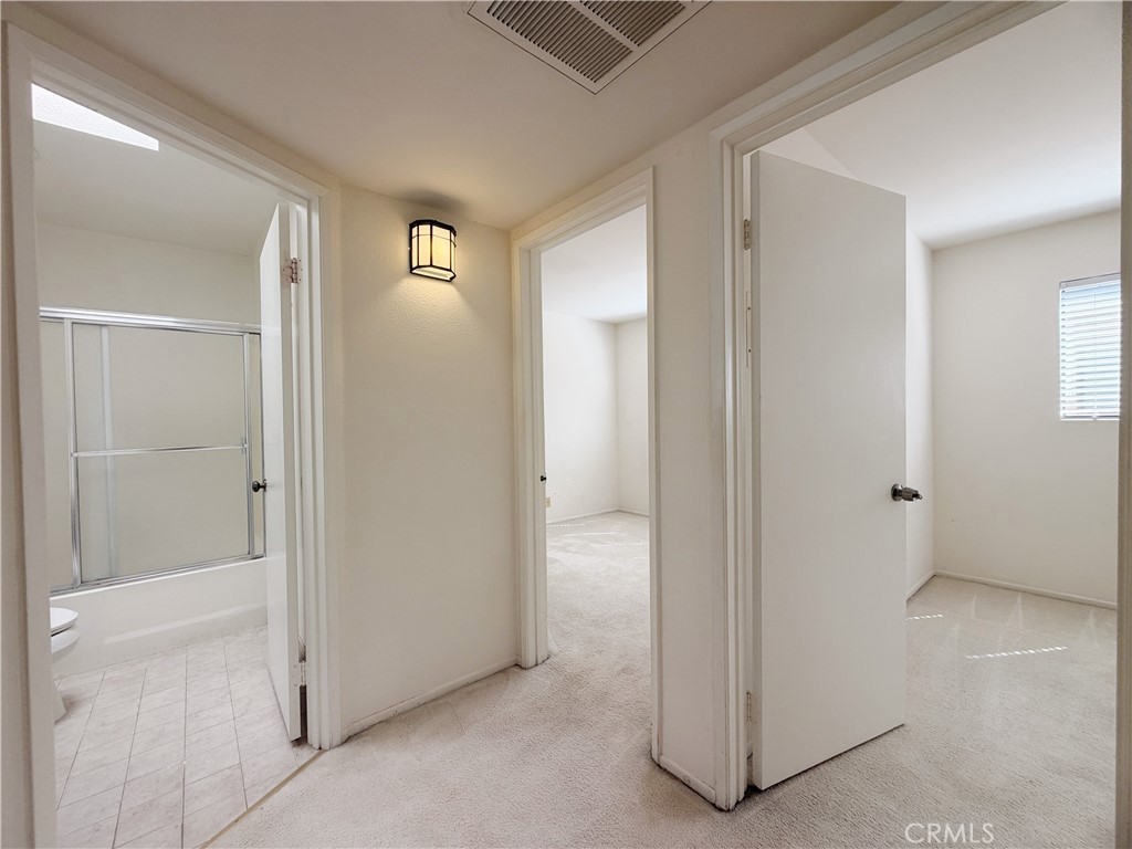 2612 W Grand Avenue C Property Photo 19