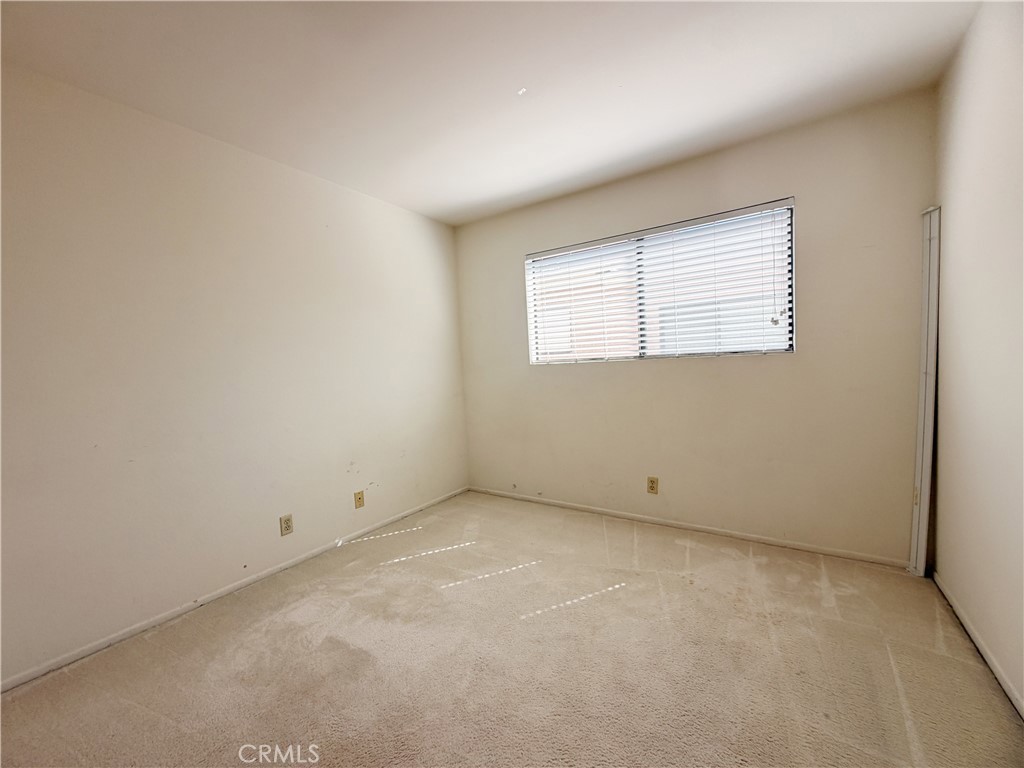 2612 W Grand Avenue C Property Photo 21