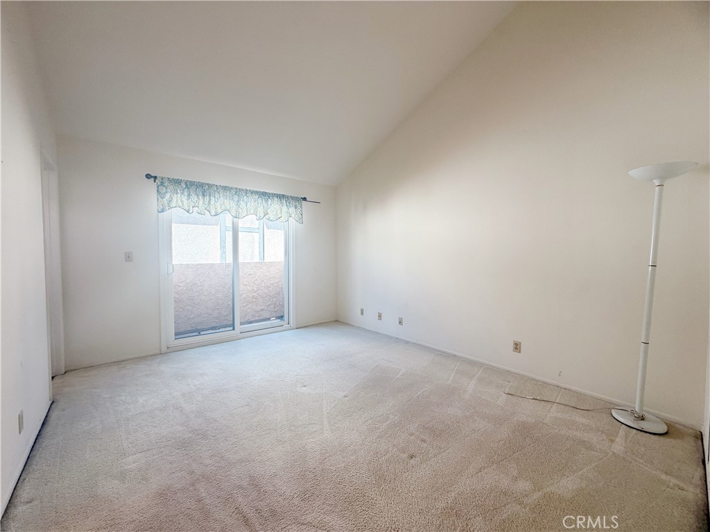 2612 W Grand Avenue C Property Photo 23