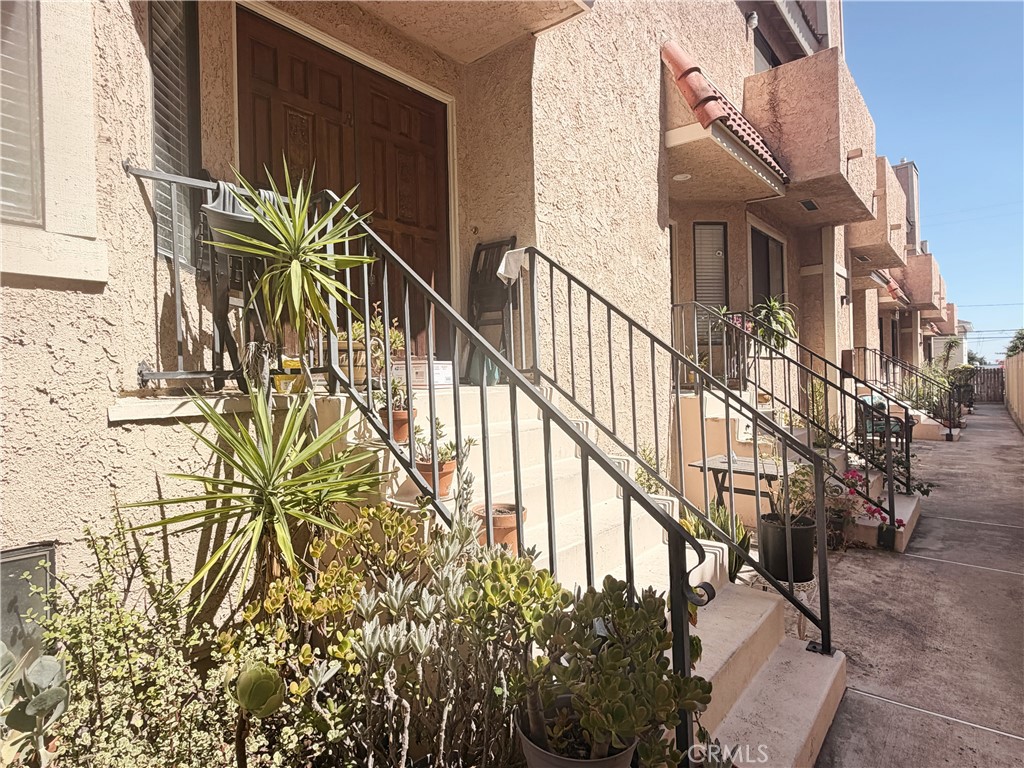 2612 W Grand Avenue C Property Photo 30