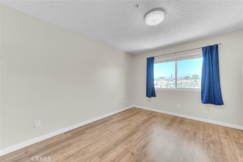 353 E Phillips Property Photo 18