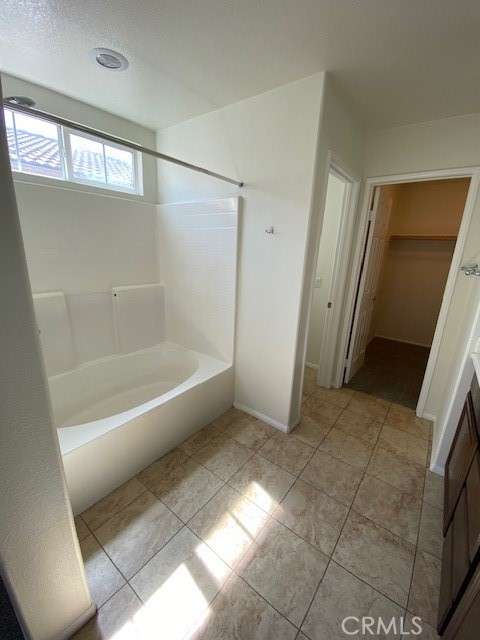 14609 Purdue Avenue Property Photo 7