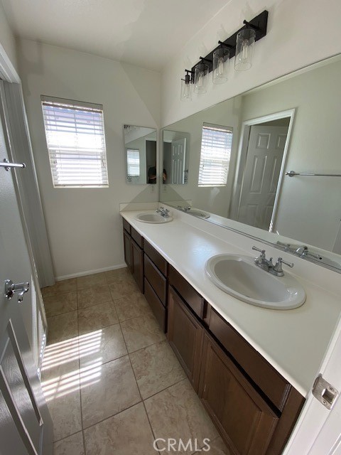 14609 Purdue Avenue Property Photo 11