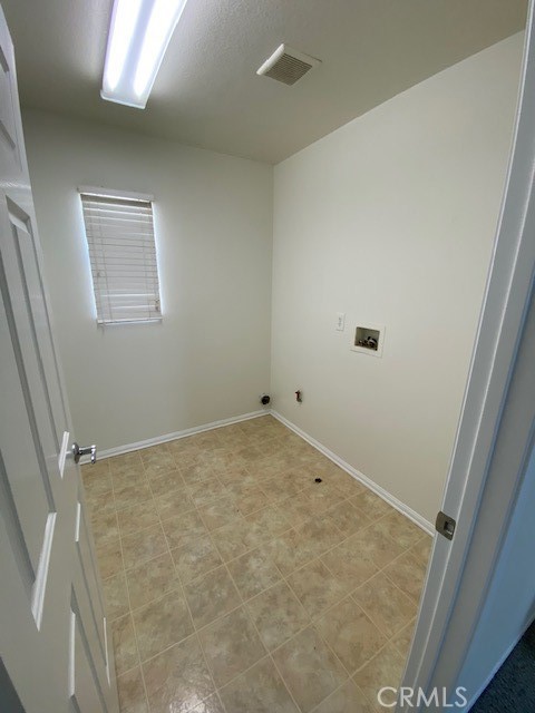 14609 Purdue Avenue Property Photo 12