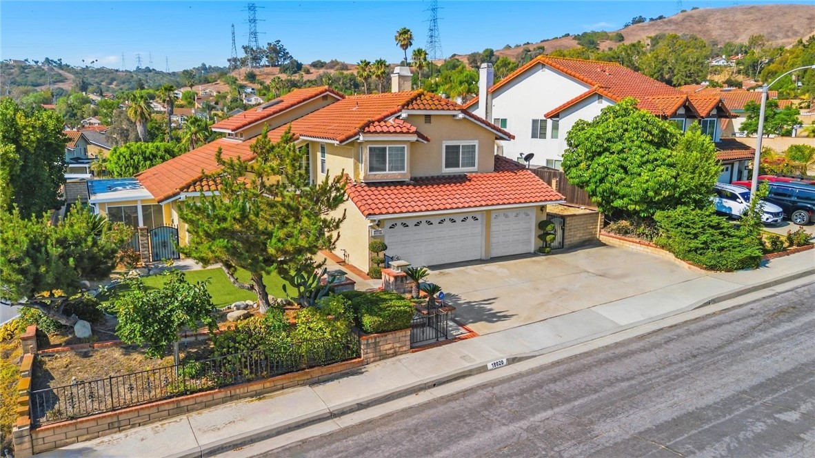 18020 Cocklebur Place Property Photo 3