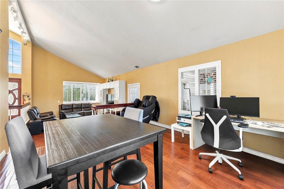 18020 Cocklebur Place Property Photo 10