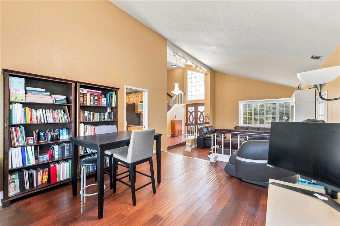 18020 Cocklebur Place Property Photo 12