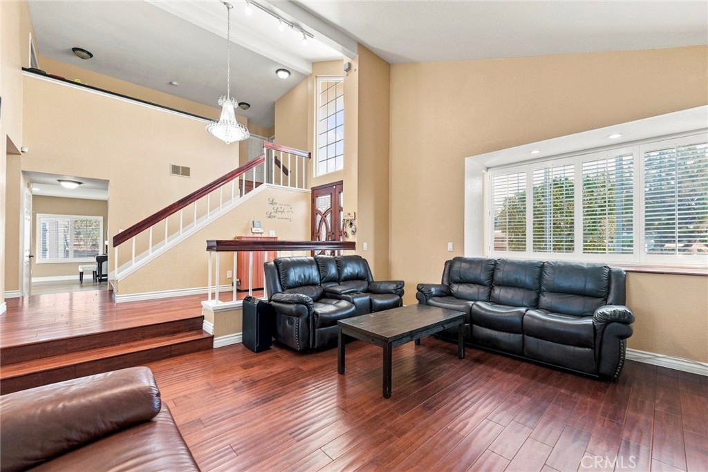 18020 Cocklebur Place Property Photo 15