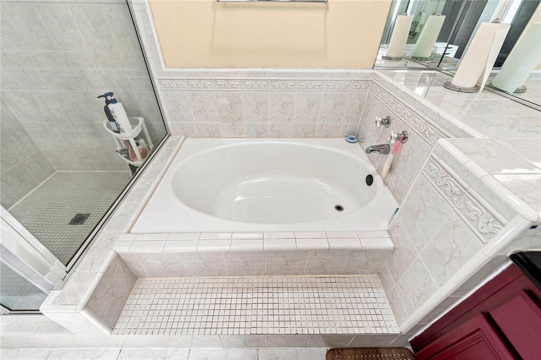 18020 Cocklebur Place Property Photo 25