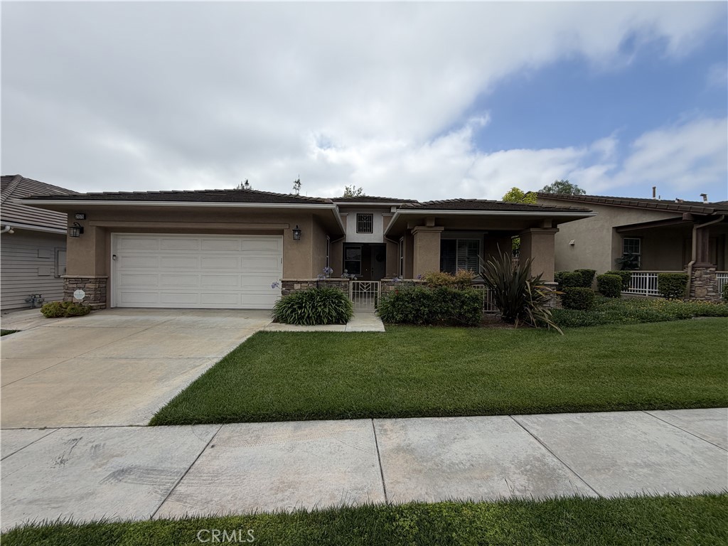 21578 Magnolia Property Photo 1