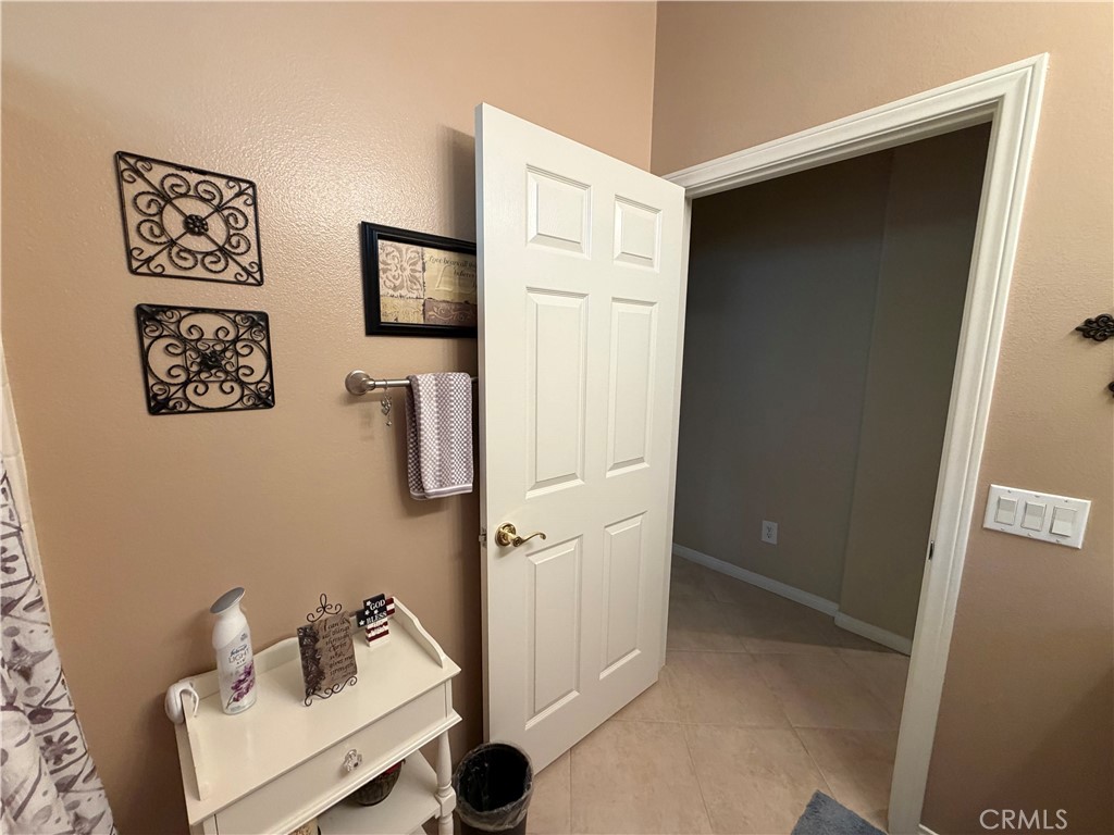 21578 Magnolia Property Photo 16