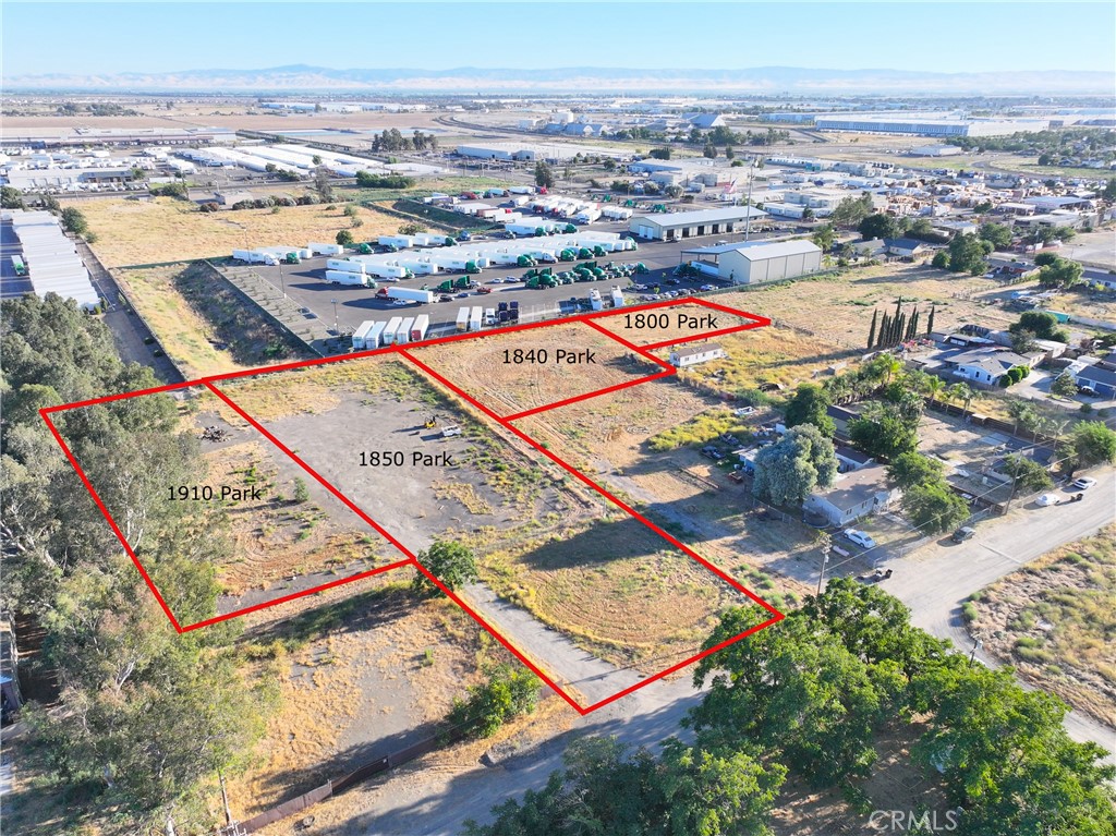 1850 Park Property Photo 1