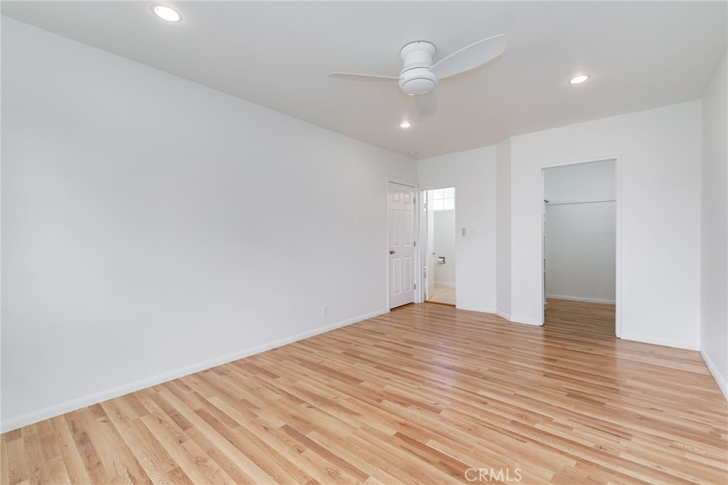 2128 Oak Crest Property Photo 16