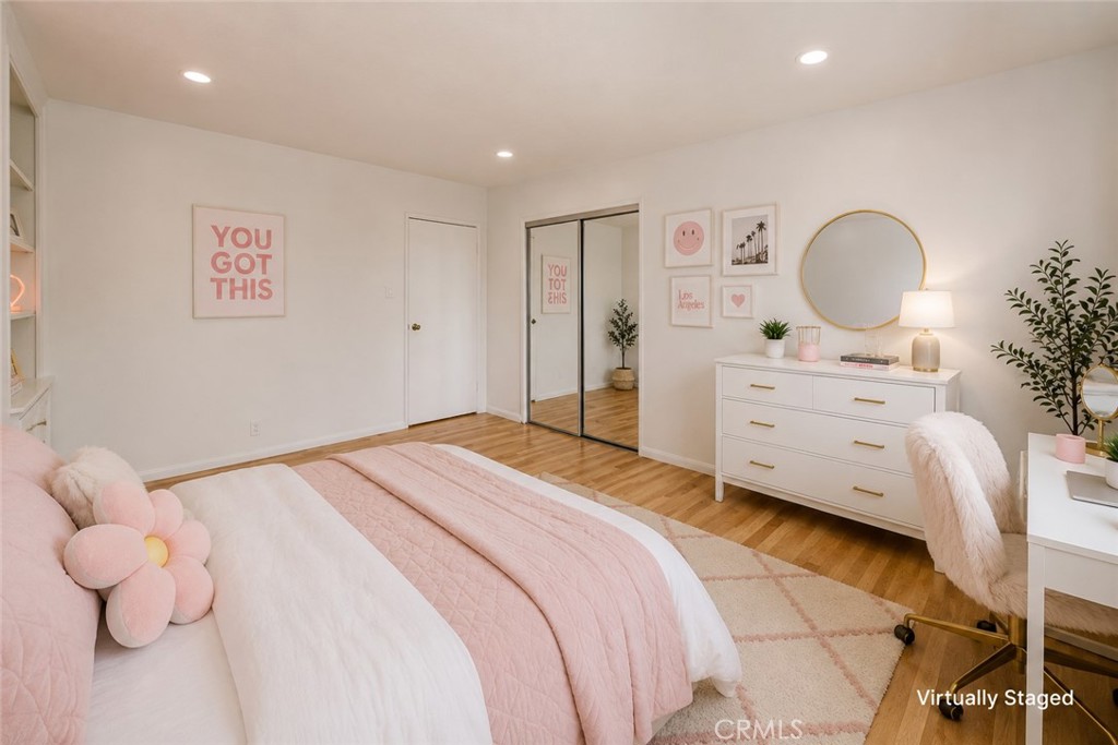 2128 Oak Crest Property Photo 19