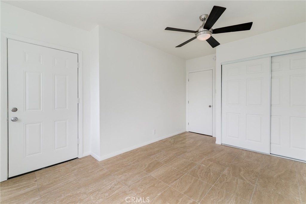 2128 Oak Crest Property Photo 24
