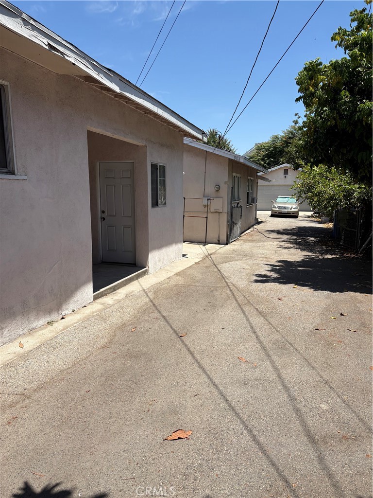 806 S Chapel Property Photo 1