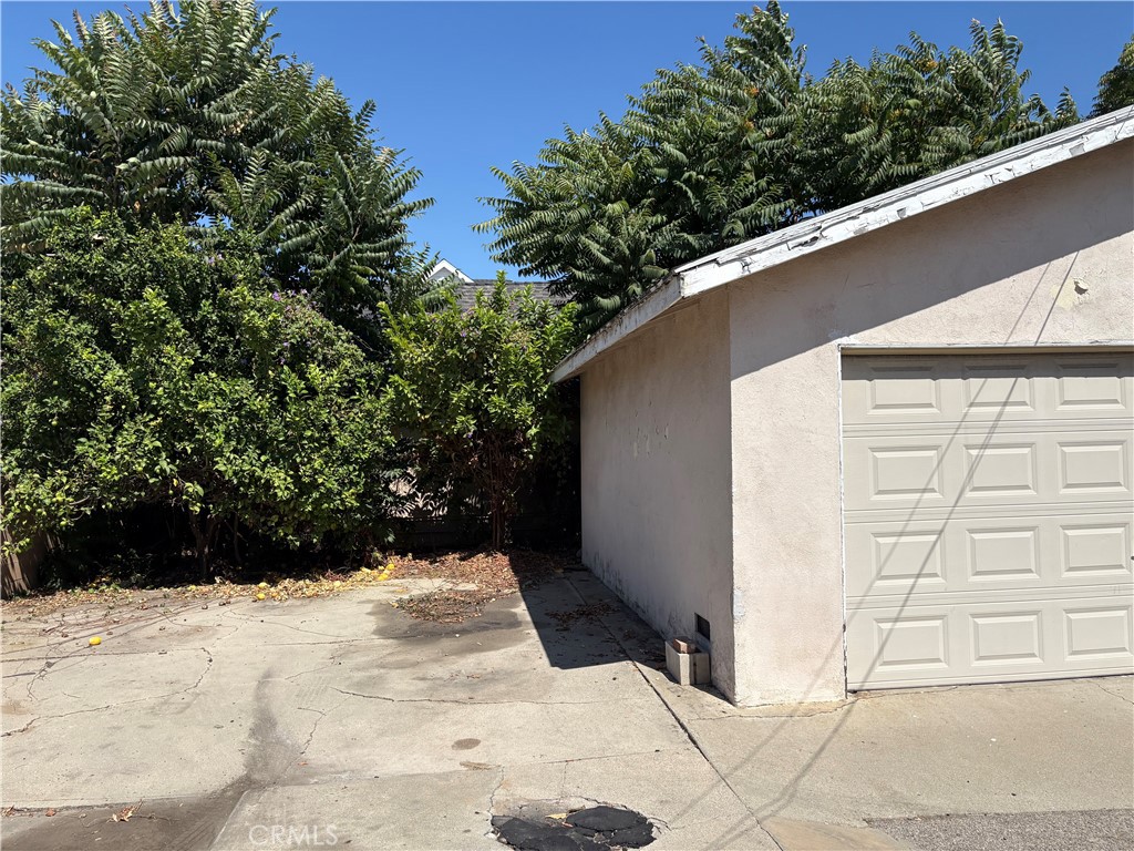 806 S Chapel Property Photo 4