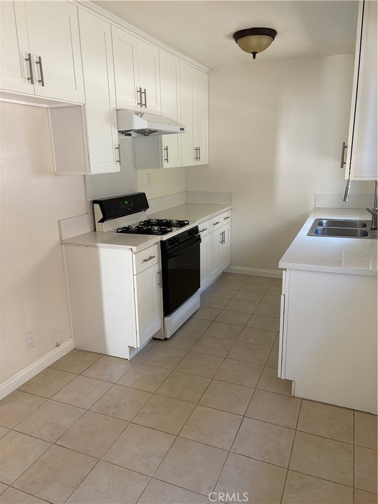 806 S Chapel Property Photo 11