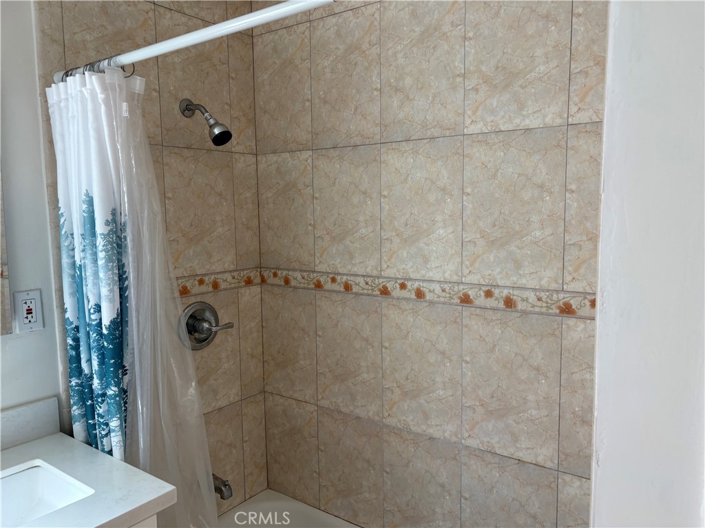 806 S Chapel Property Photo 18