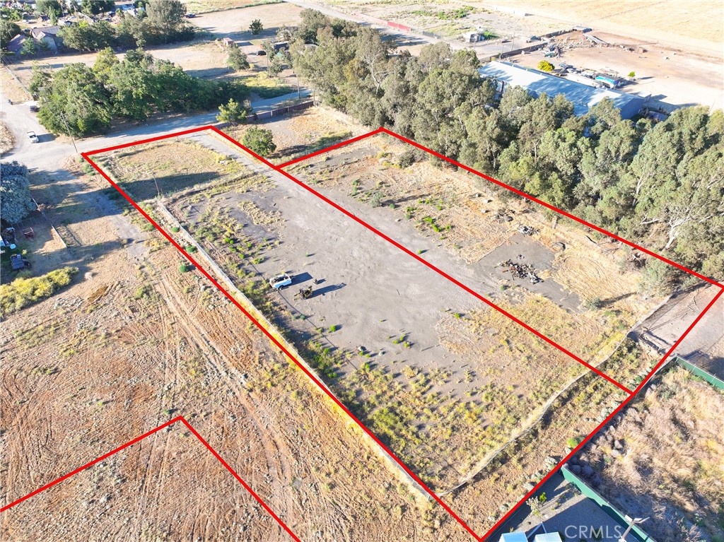 1850 Park Property Photo 8