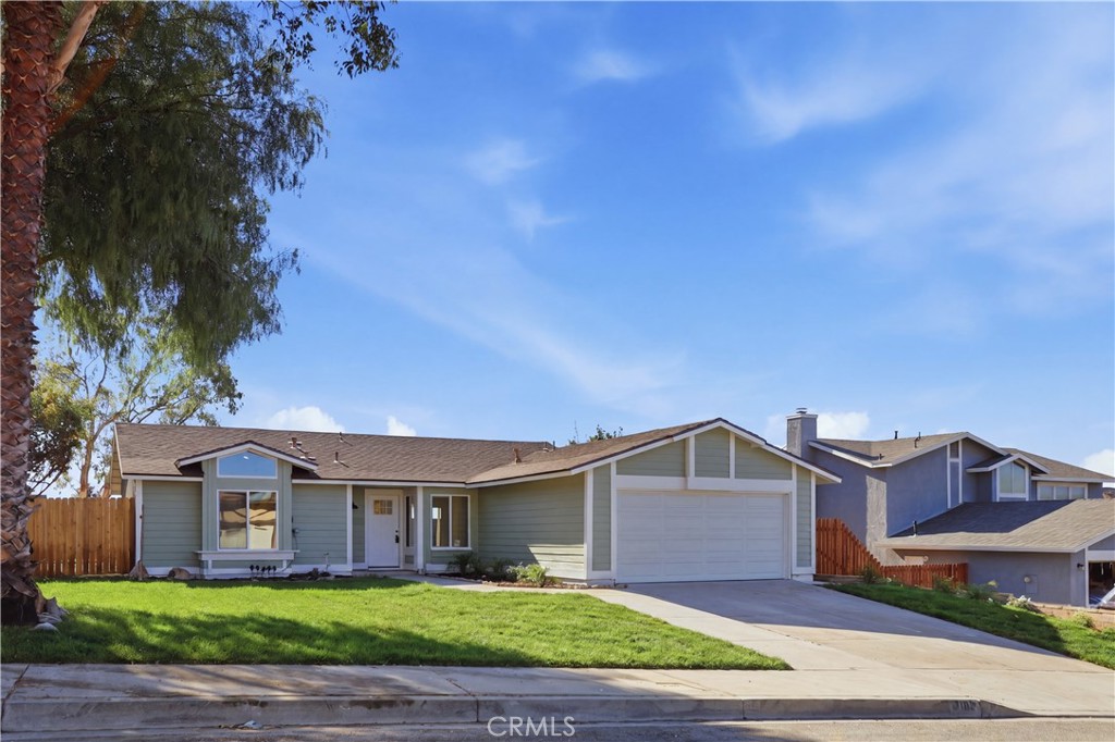 6405 N Ventura Avenue Property Photo 3