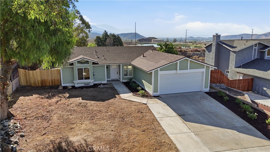 6405 N Ventura Avenue Property Photo 6
