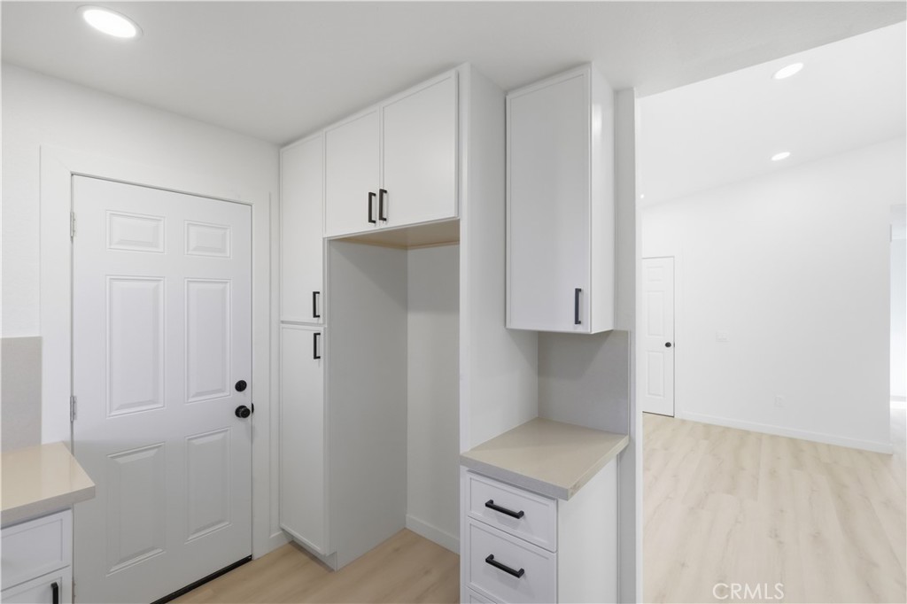 6405 N Ventura Avenue Property Photo 12