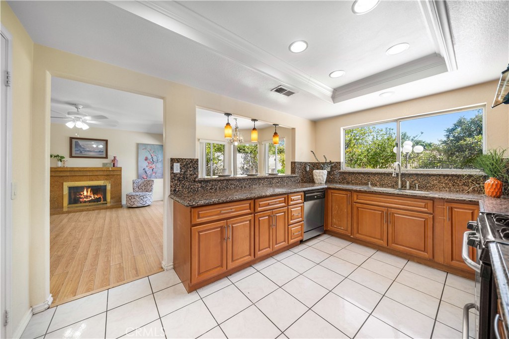 5048 Trojan Court Property Photo 8