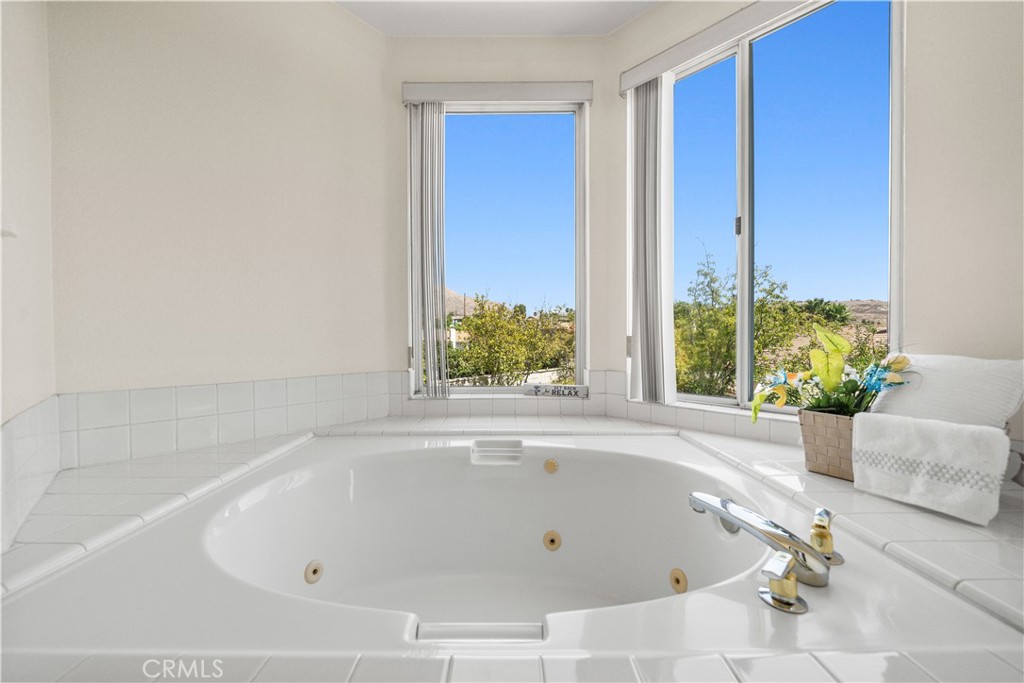 5048 Trojan Court Property Photo 32
