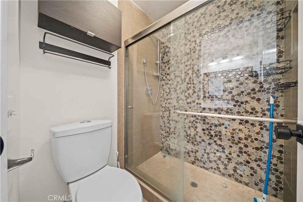97 Fallingstar 56 Property Photo 22