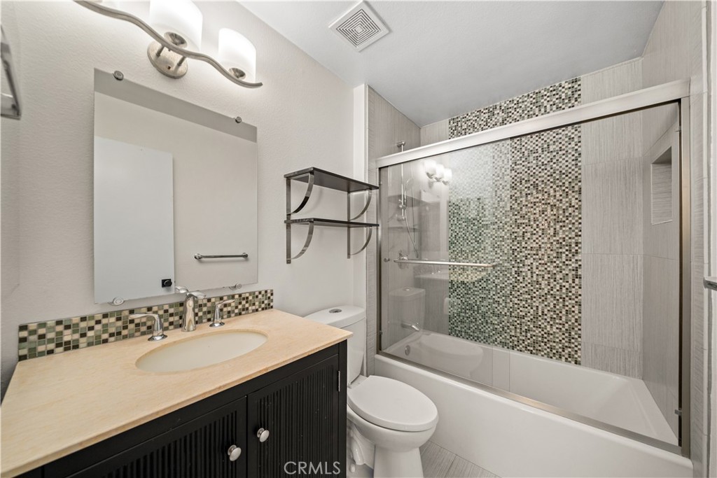 97 Fallingstar 56 Property Photo 26