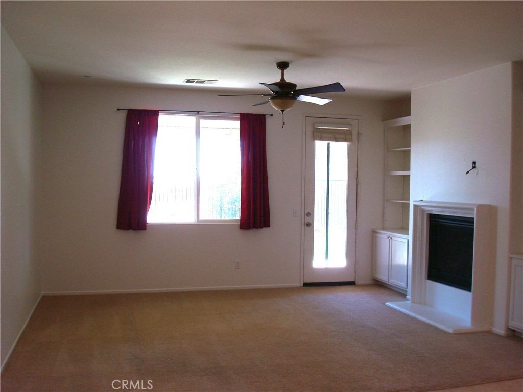 38539 Divot Drive Property Photo 4