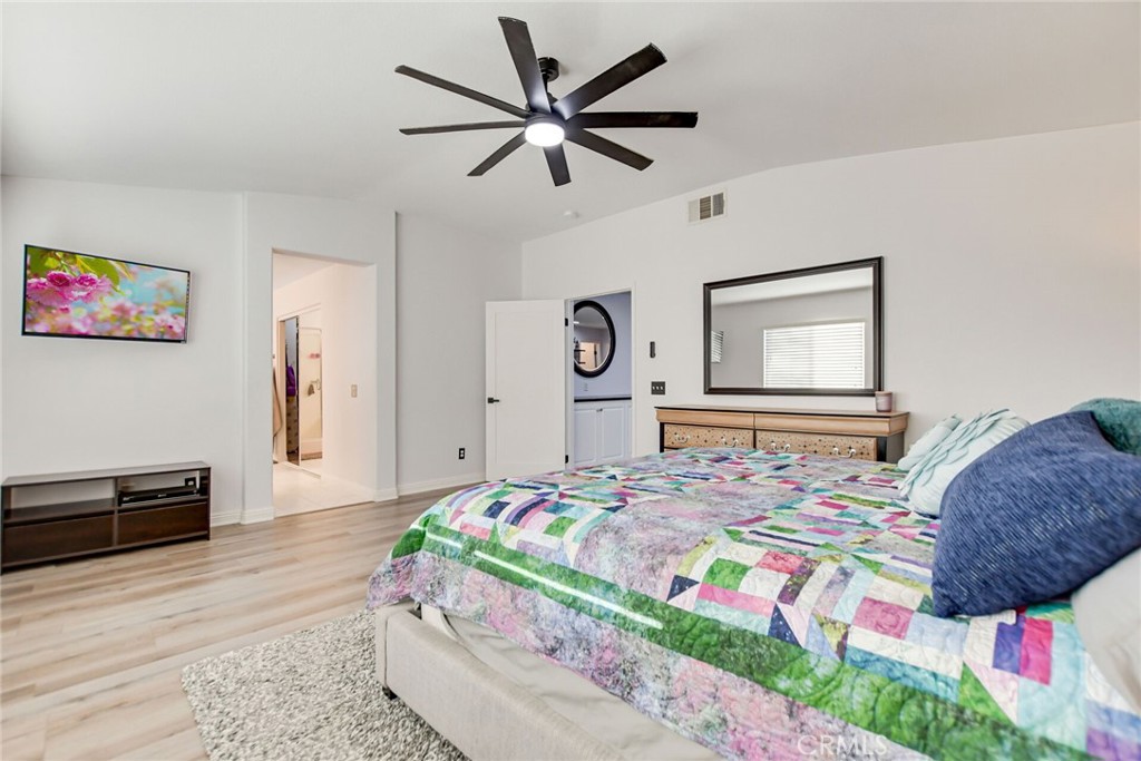 1026 Sundew Way Property Photo 35