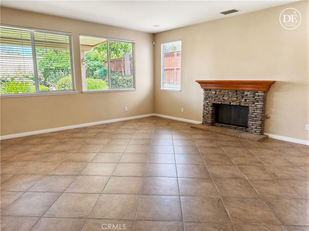 5934 Greyville Property Photo 3