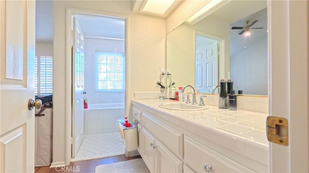 415 E Bougainvillea Property Photo 32