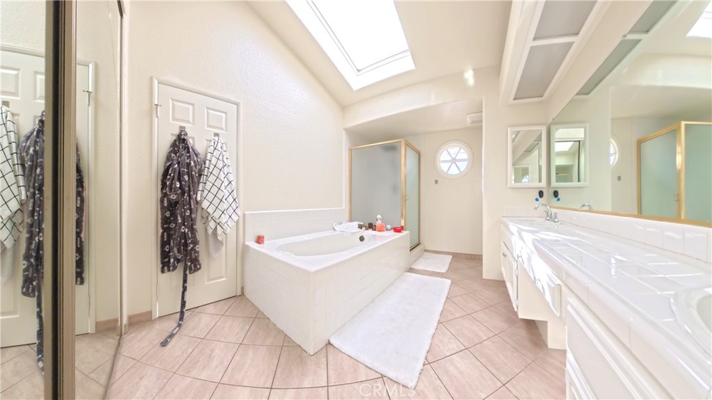 415 E Bougainvillea Property Photo 37