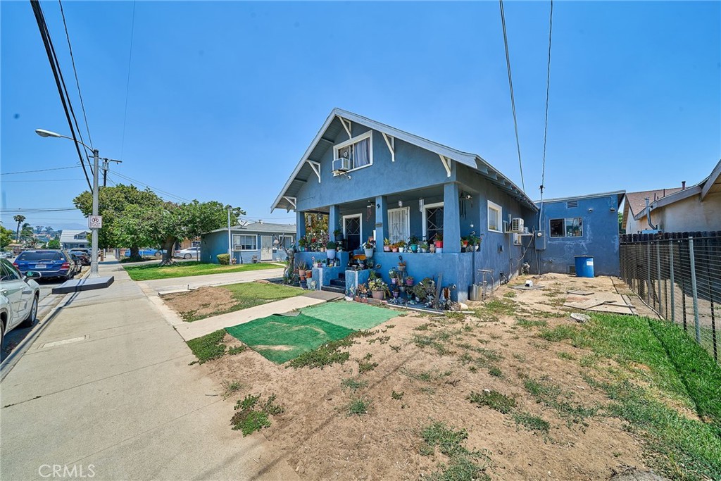 610 Fillmore Property Photo 4