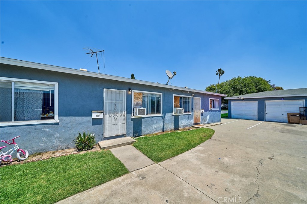 610 Fillmore Property Photo 12