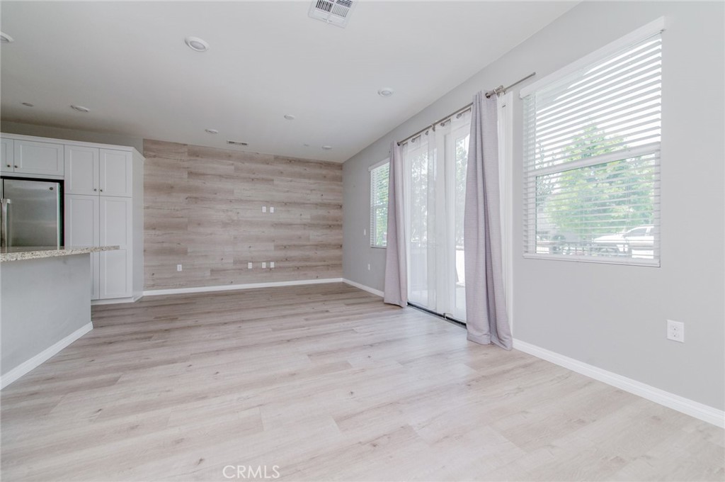 16039 Voyager Property Photo 3
