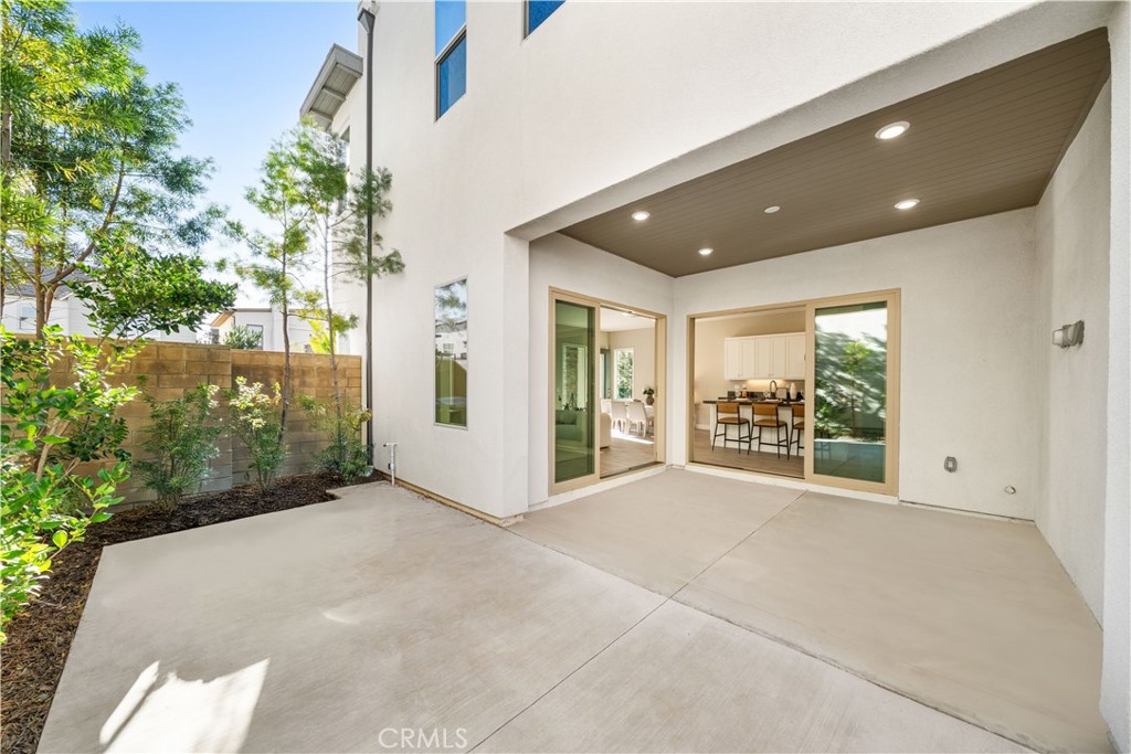 151 Scale Property Photo 22
