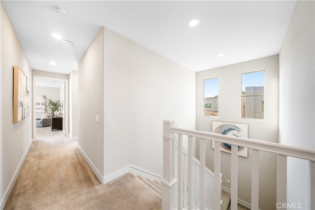 151 Scale Property Photo 34