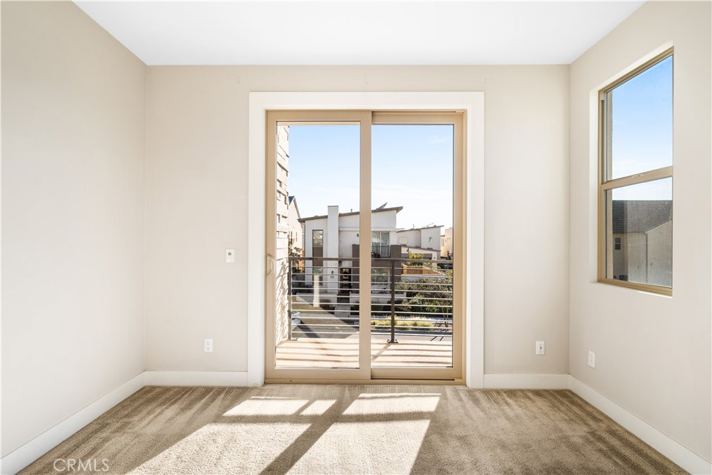151 Scale Property Photo 39