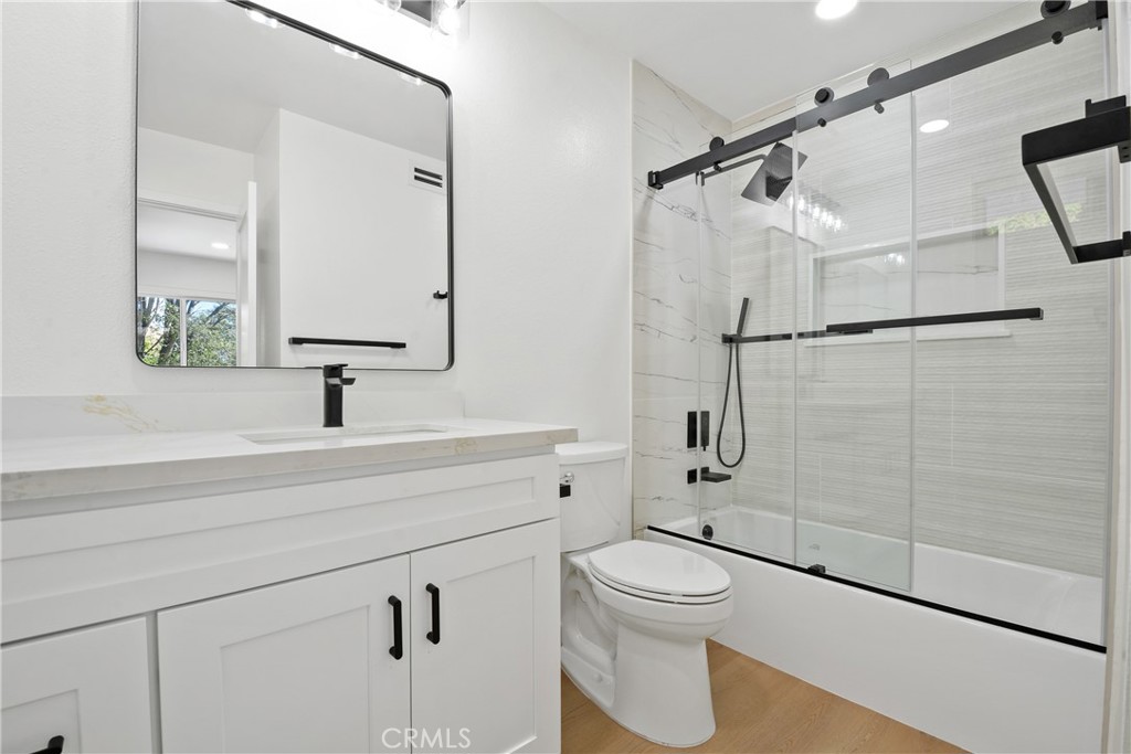 3160 Gotera Property Photo 21