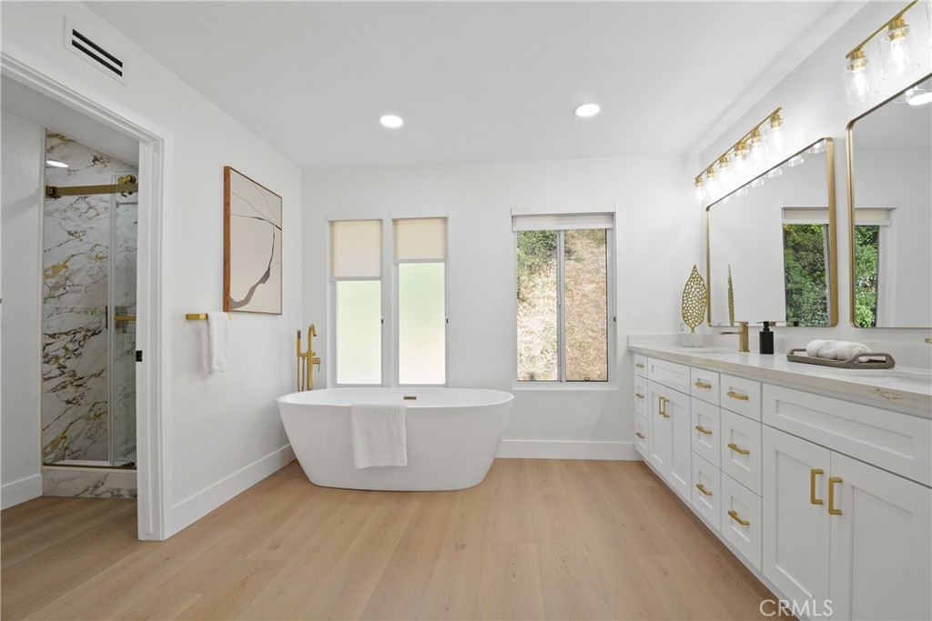 3160 Gotera Property Photo 25