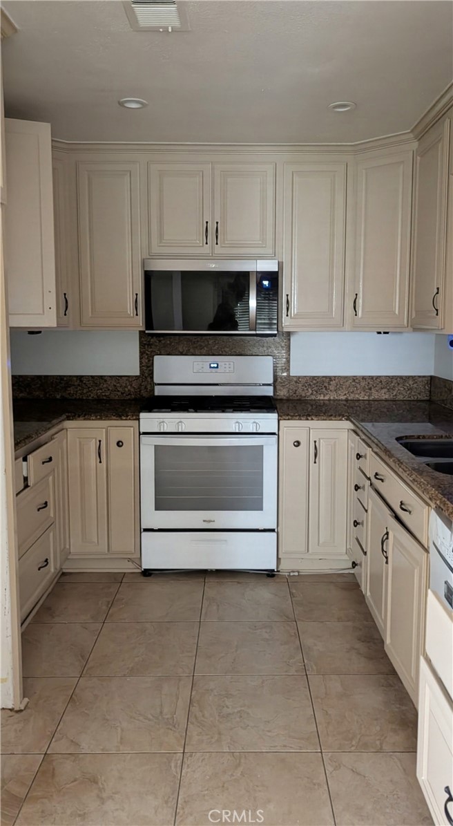 2380 S Diamond Bar D Property Photo 6